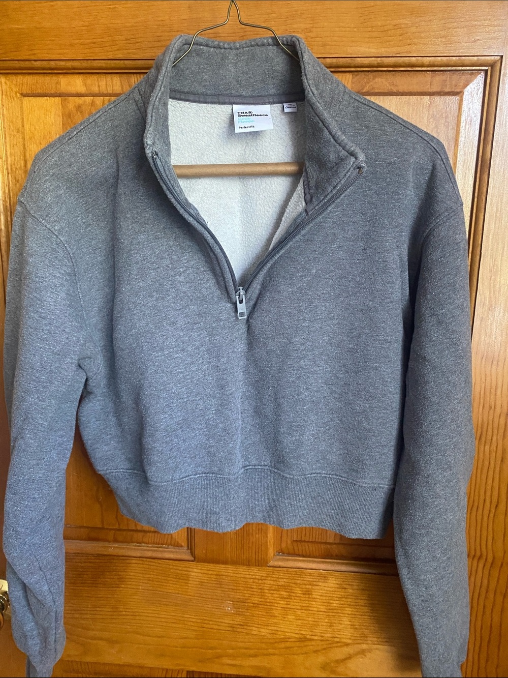 TNA Sweatfleece “Cozy Fleece” - perfect fit. Gray. Size M.